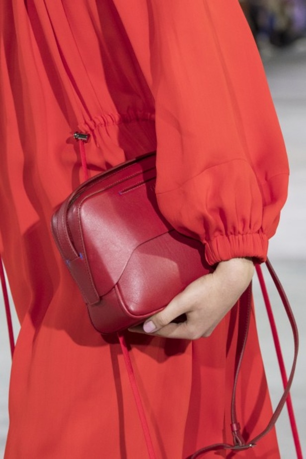 عرض أزياء تيبي لموسم خريف وشتاء 2018