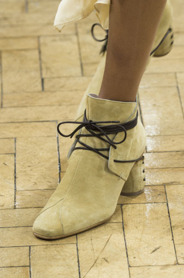 عرض أزياء J.W. ANDERSON لموسم خريف وشتاء2018