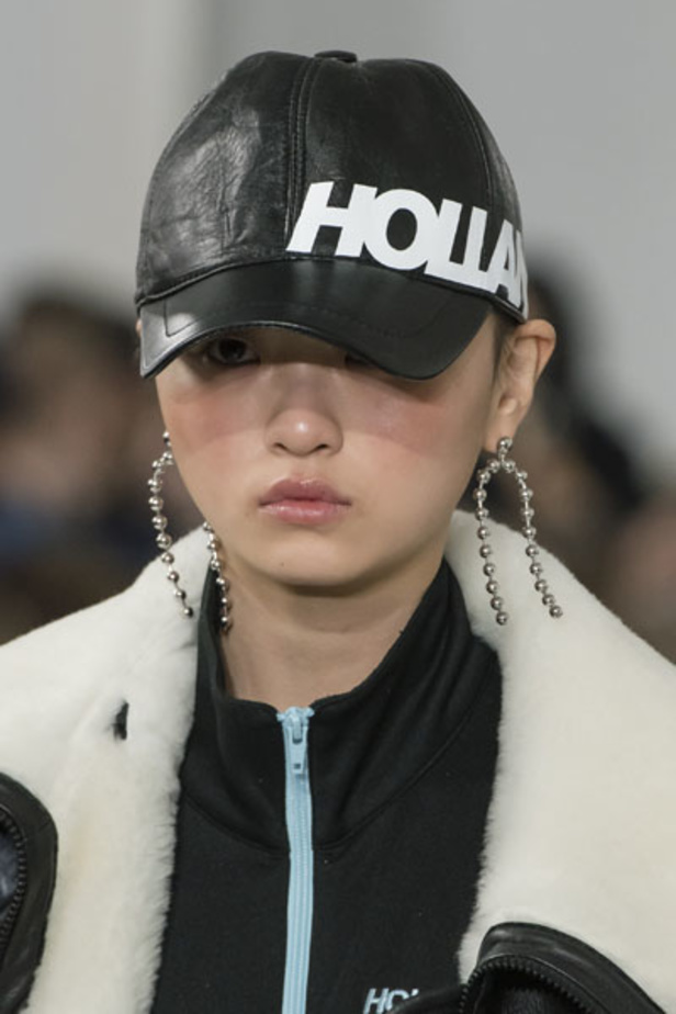 مجموعة House of Holland لخريف 2018