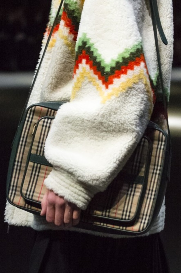 مجموعة بربري من أسبوع الموضة في لندن