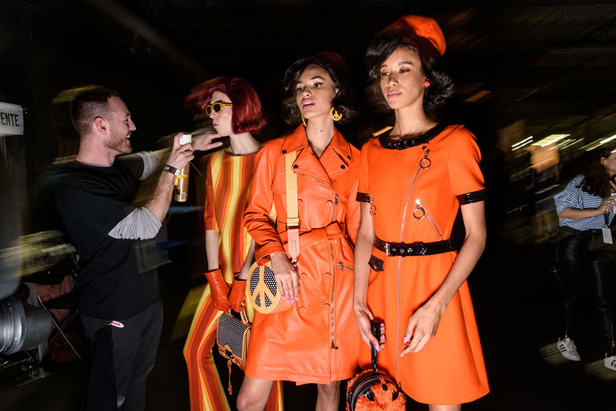 عرض ازياء موسكينو لخريف وشتاء 2018