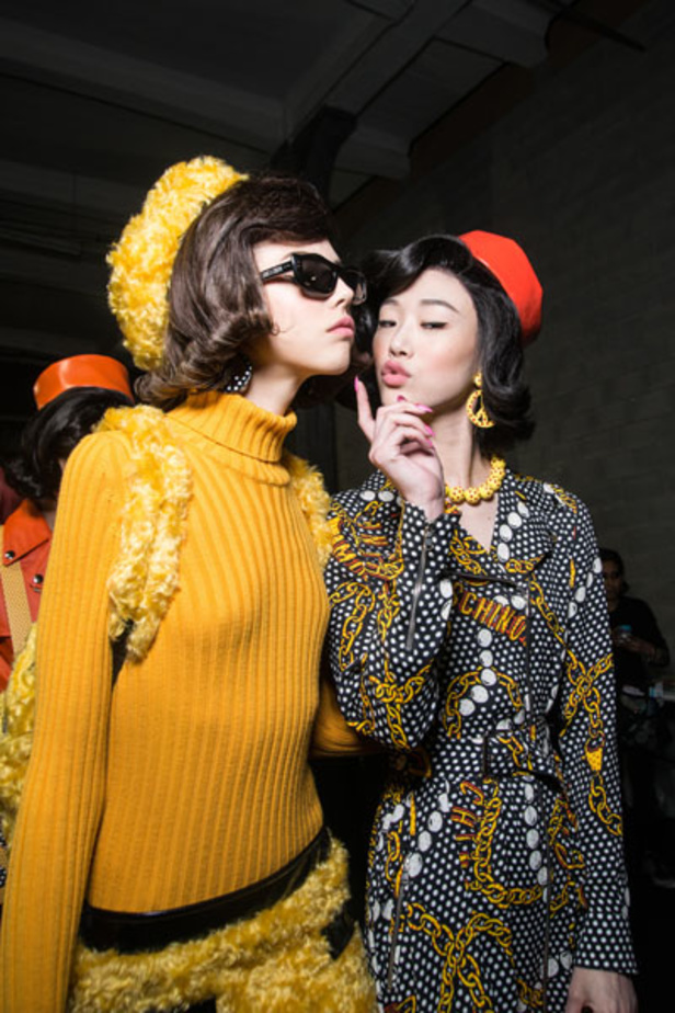 عرض ازياء موسكينو لخريف وشتاء 2018