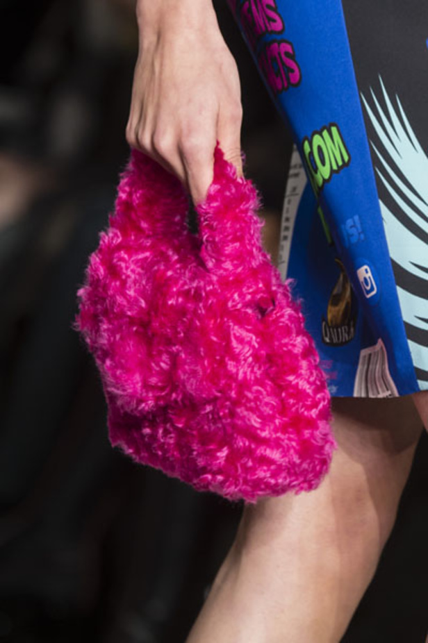 عرض ازياء موسكينو لخريف وشتاء 2018