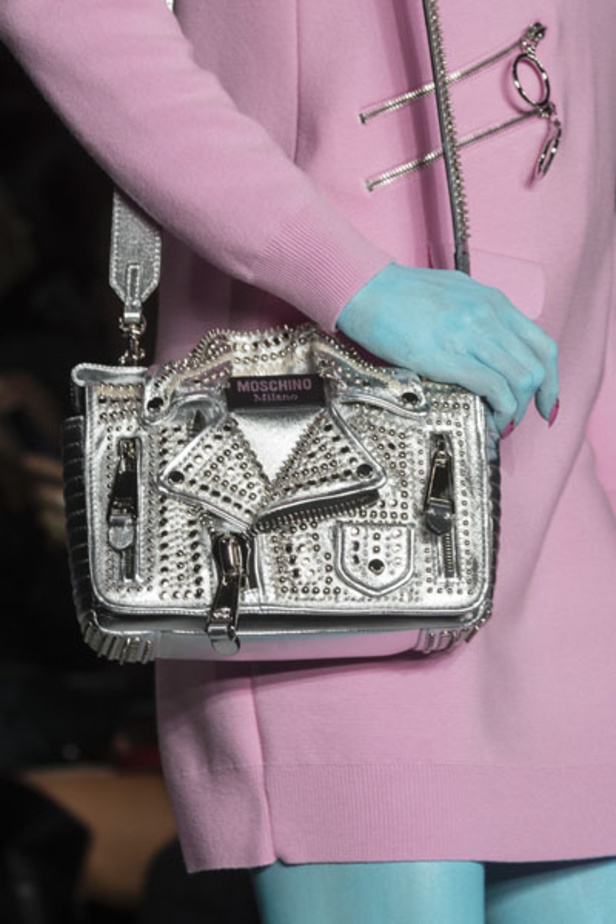 عرض ازياء موسكينو لخريف وشتاء 2018