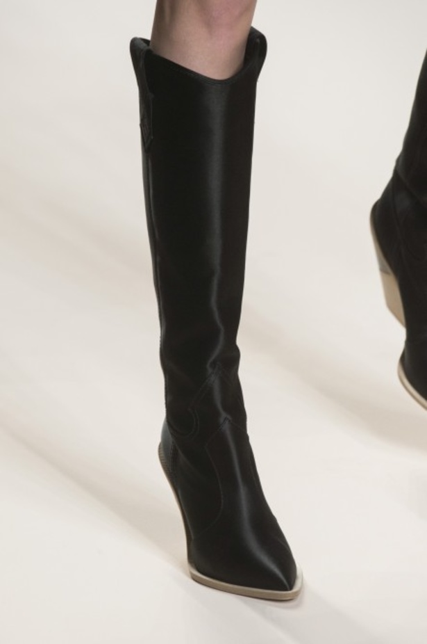 مجموعة “فندي” لموسم خريف وشتاء 2018-2019