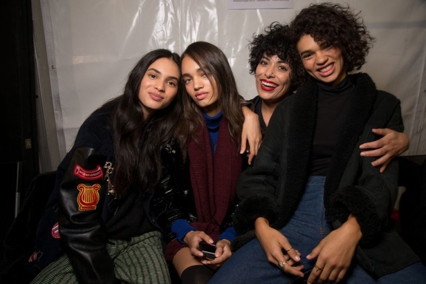 عرض أزياء Blumarine لخريف وشتاء ٢٠١٨ !