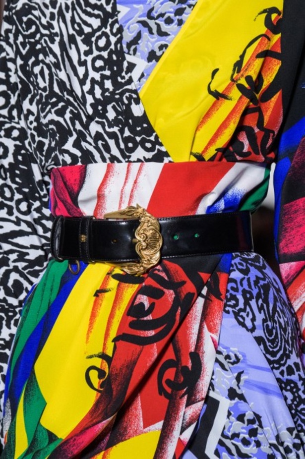 عرض أزياء “فيرساتشي” لموسم خريف وشتاء 2018-2019