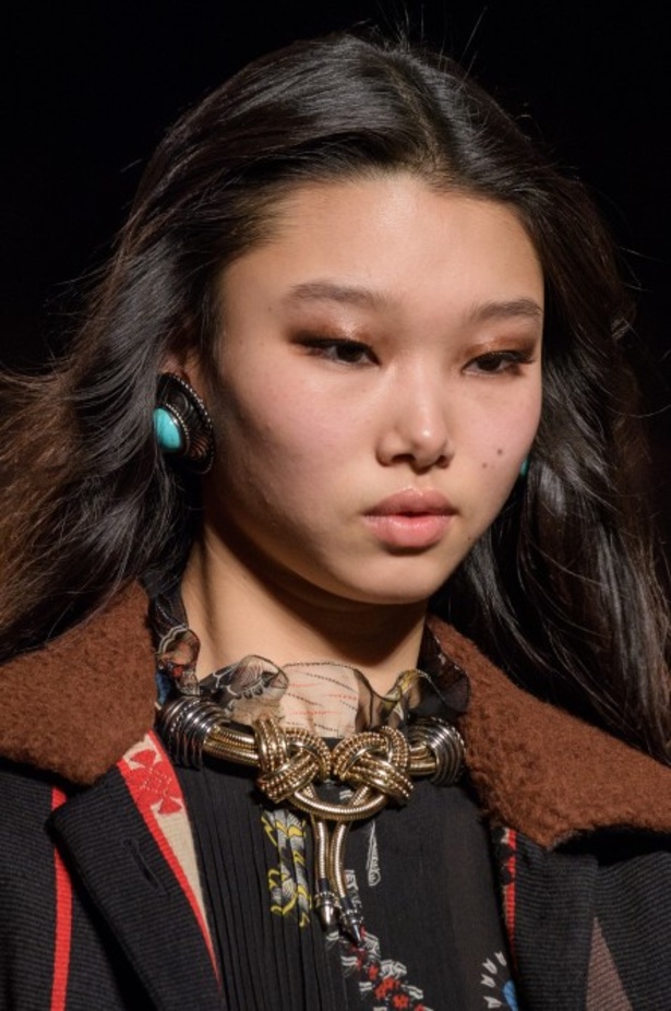 عرض ازياء ايترو لخريف وشتاء 2018