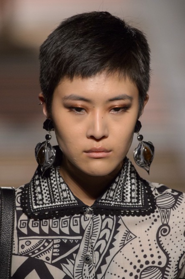 عرض ازياء ايترو لخريف وشتاء 2018