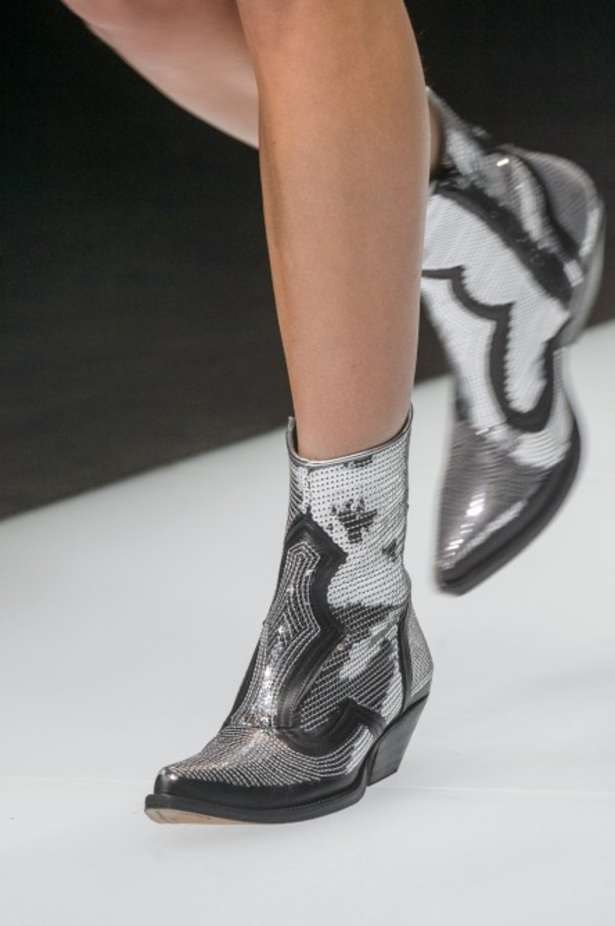 عرض ازياء أمبوريو أرماني لخريف وشتاء 2018