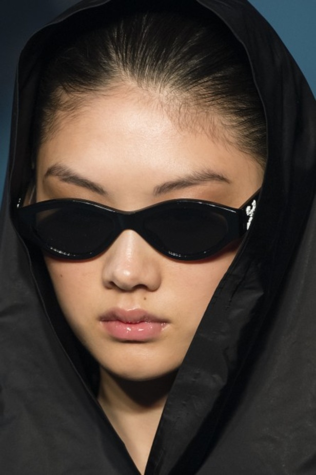 عرض أزياء Off White لخريف وشتاء ٢٠١٨ !