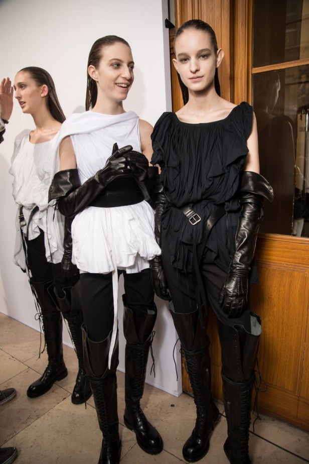 مجموعة Ann Demeulemeester لخريف وشتاء ٢٠١٨ !