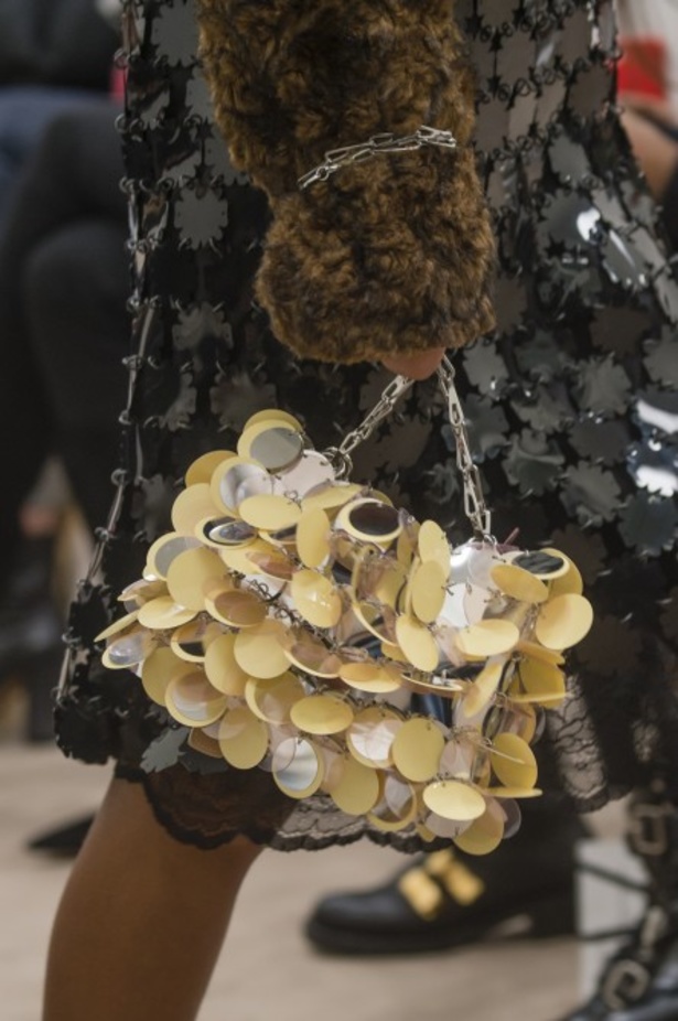 عرض ازياء باكو رابان لخريف وشتاء 2018