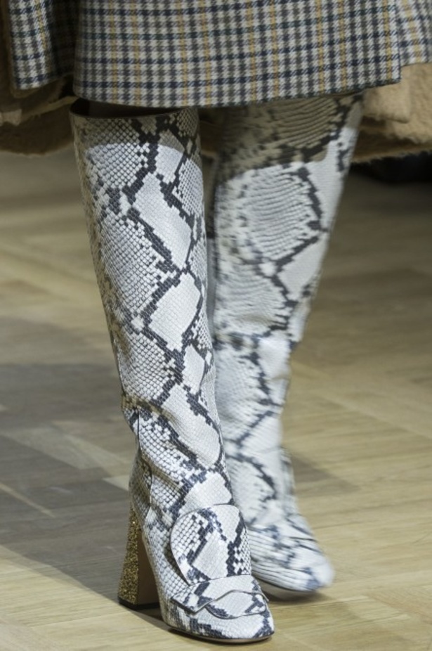 عرض ازياء روشاس لخريف وشتاء 2018