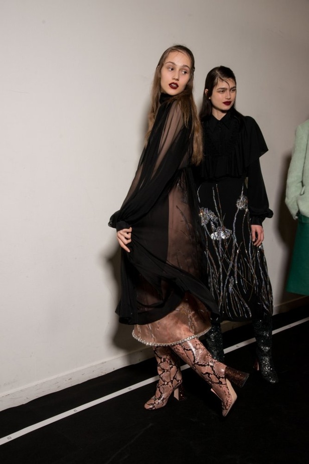 عرض ازياء روشاس لخريف وشتاء 2018