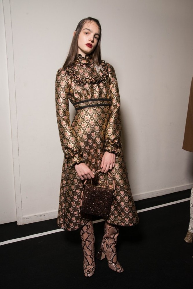 عرض ازياء روشاس لخريف وشتاء 2018