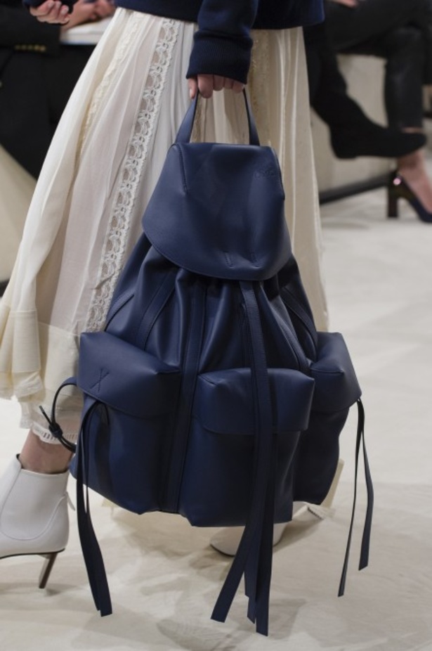 عرض ازياء لويفي لخريف وشتاء 2018