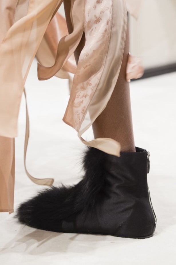 عرض ازياء لويفي لخريف وشتاء 2018