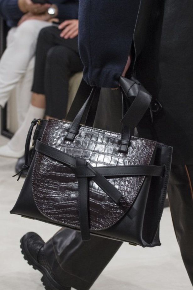 عرض ازياء لويفي لخريف وشتاء 2018