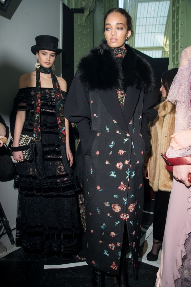 مجموعة ايلي صعب لخريف و شتاء 2018