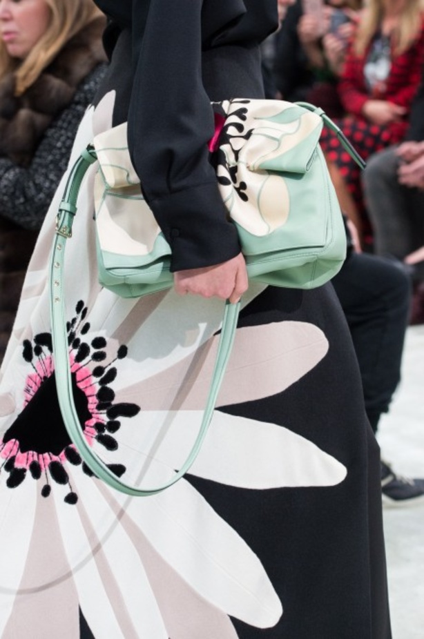 مجموعة Valentino للألبسة الجاهزة لخريف و شتاء 2018