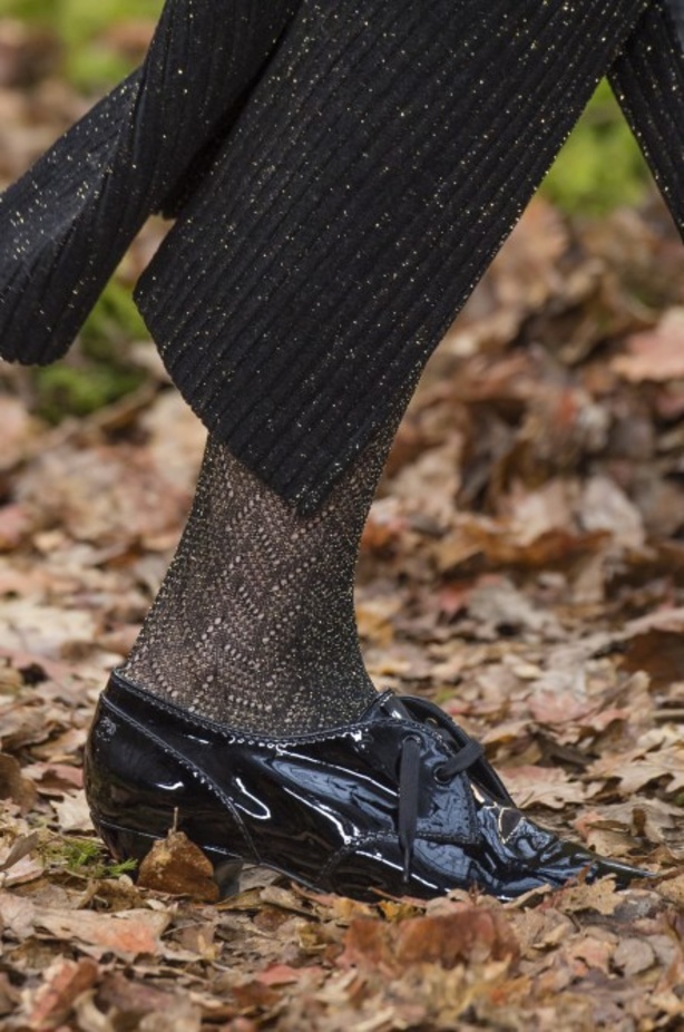 مجموعة شانيل لخريف 2018 تنقلنا الى أحضان الطبيعة الخلابة