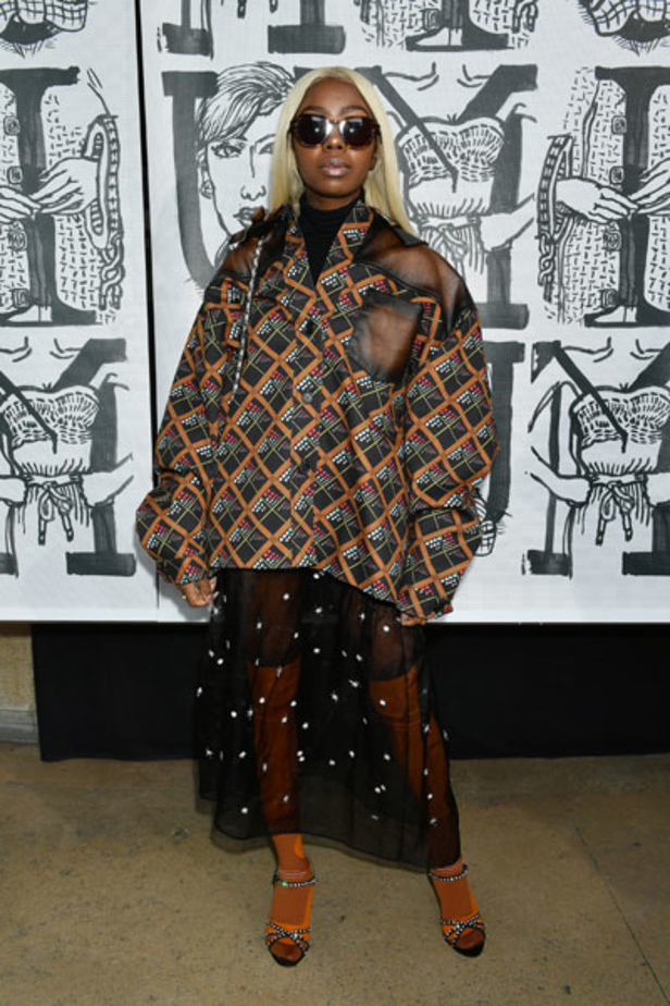 عرض أزياء Miu Miu لخريف وشتاء ٢٠١٨ !