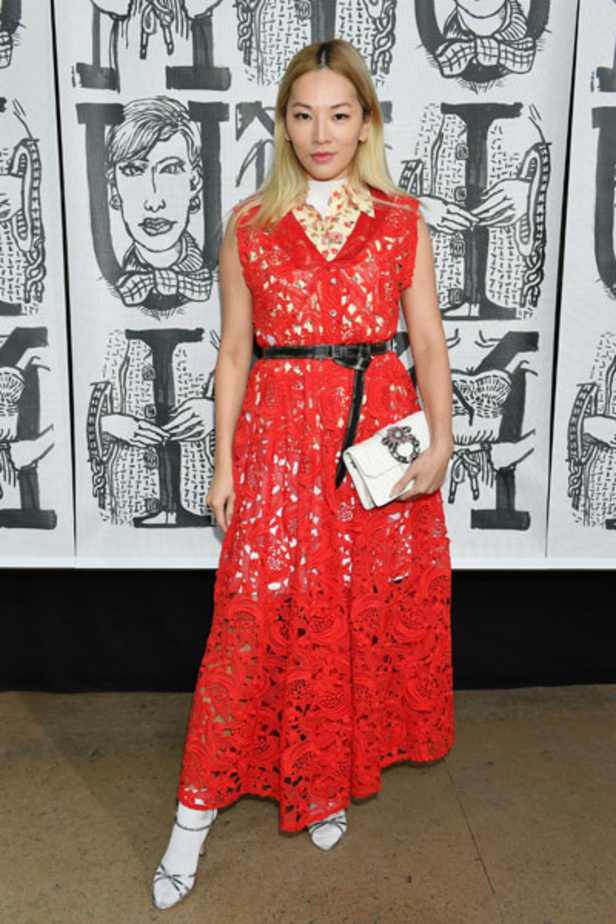 عرض أزياء Miu Miu لخريف وشتاء ٢٠١٨ !