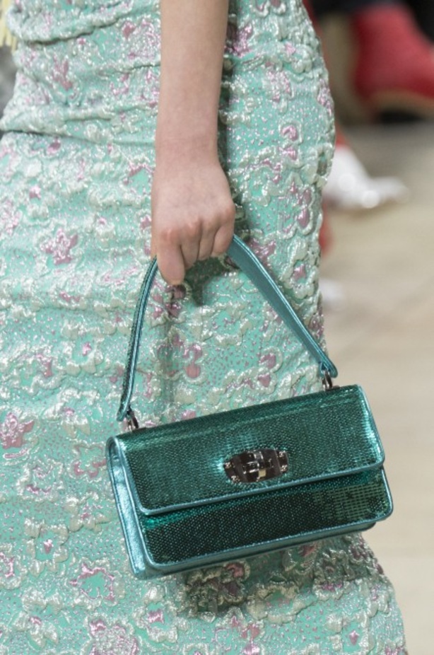 عرض أزياء Miu Miu لخريف وشتاء ٢٠١٨ !