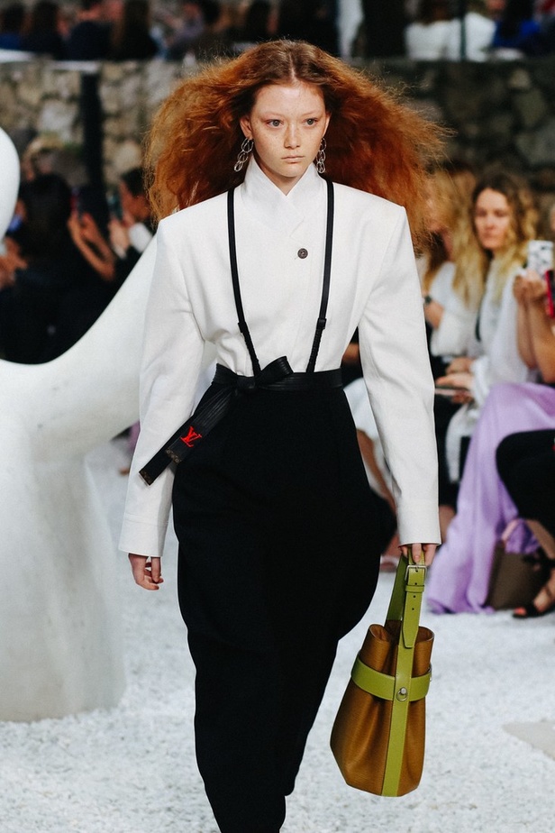 أزياء لويس فويتون كروز لعام 2019 تحاكي الروح الحيوية