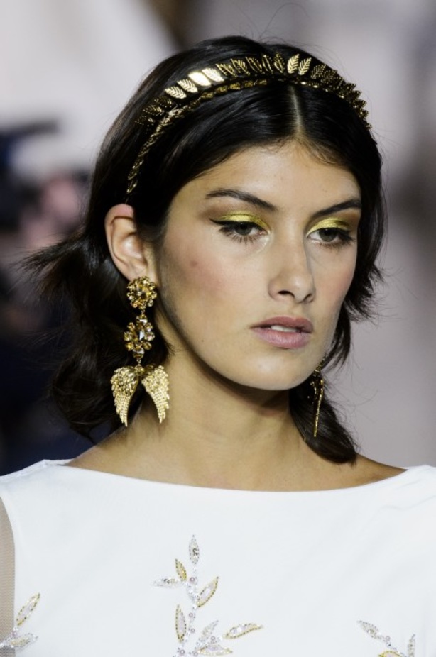 عرض ازياء جروج حقيبة لربيع وصيف 2018