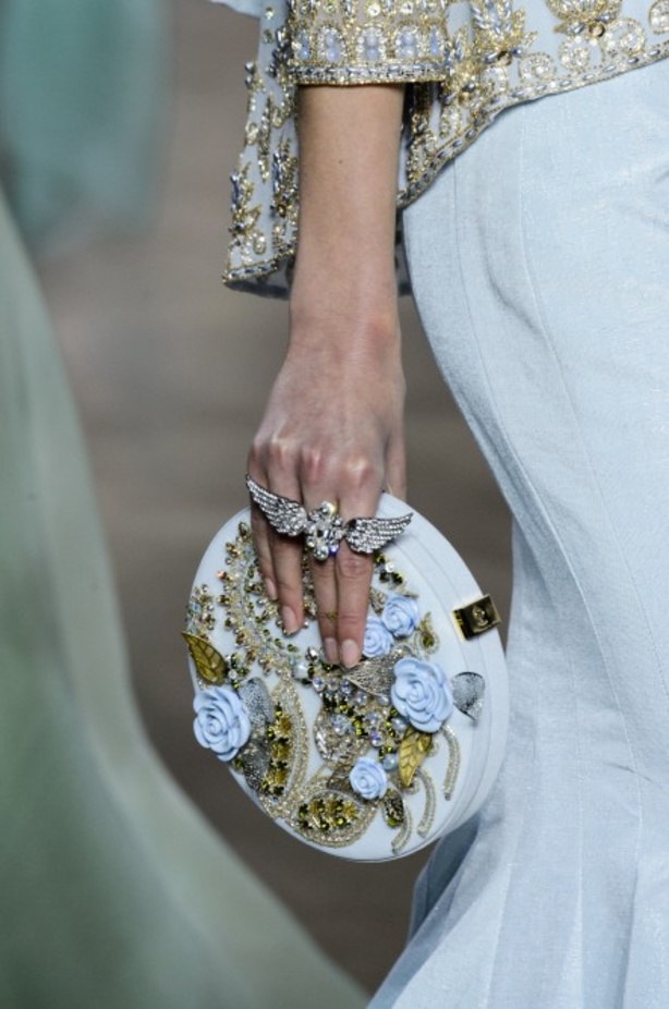 عرض ازياء جروج حقيبة لربيع وصيف 2018