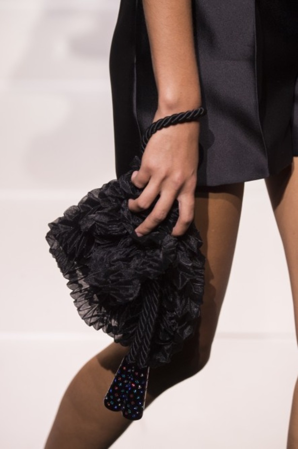 مجموعة Giorgio Armani للهوت كوتور لربيع وصيف 2018