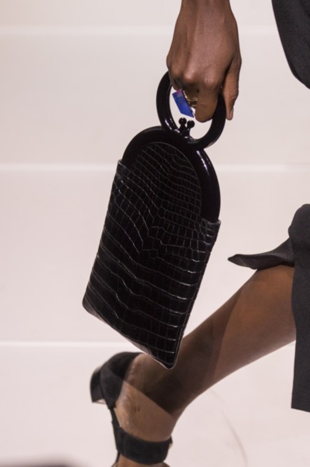 مجموعة Giorgio Armani للهوت كوتور لربيع وصيف 2018