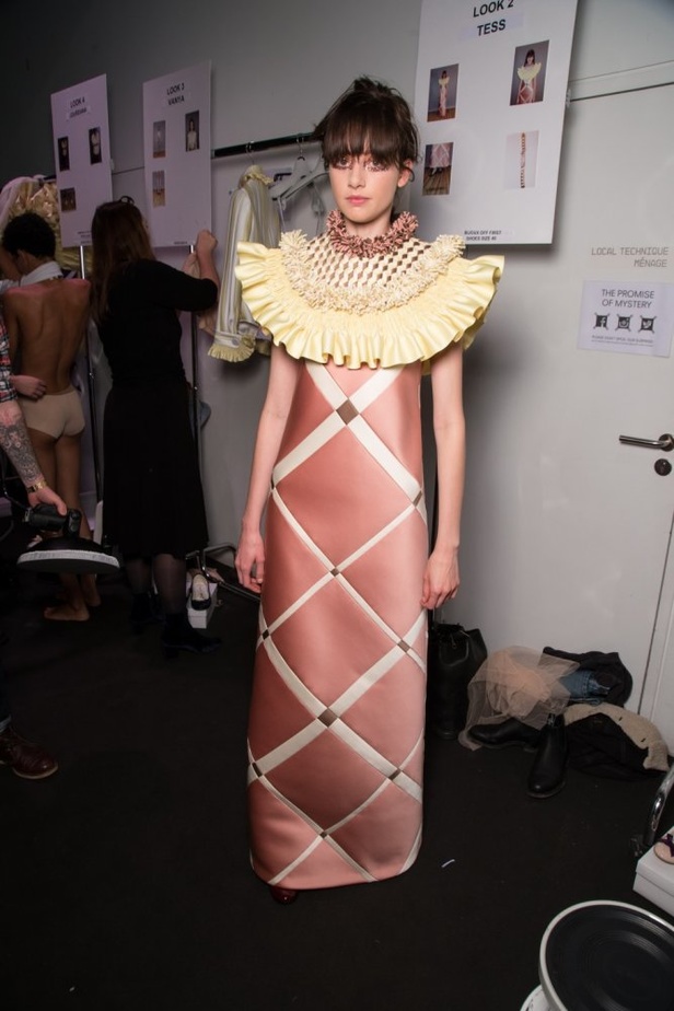 مجموعة فيكتور أند رولف للهوت كوتور لربيع و صيف 2018