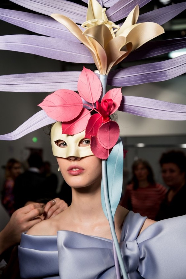 مجموعة فيكتور أند رولف للهوت كوتور لربيع و صيف 2018