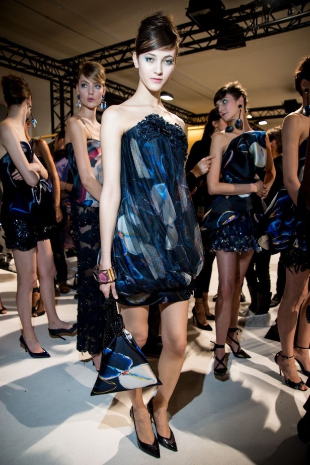 مجموعة Giorgio Armani للهوت كوتور لربيع وصيف 2018