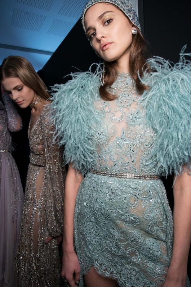 ايلي صعب يحتفل بالحياة في مجموعته لربيع وصيف 2018