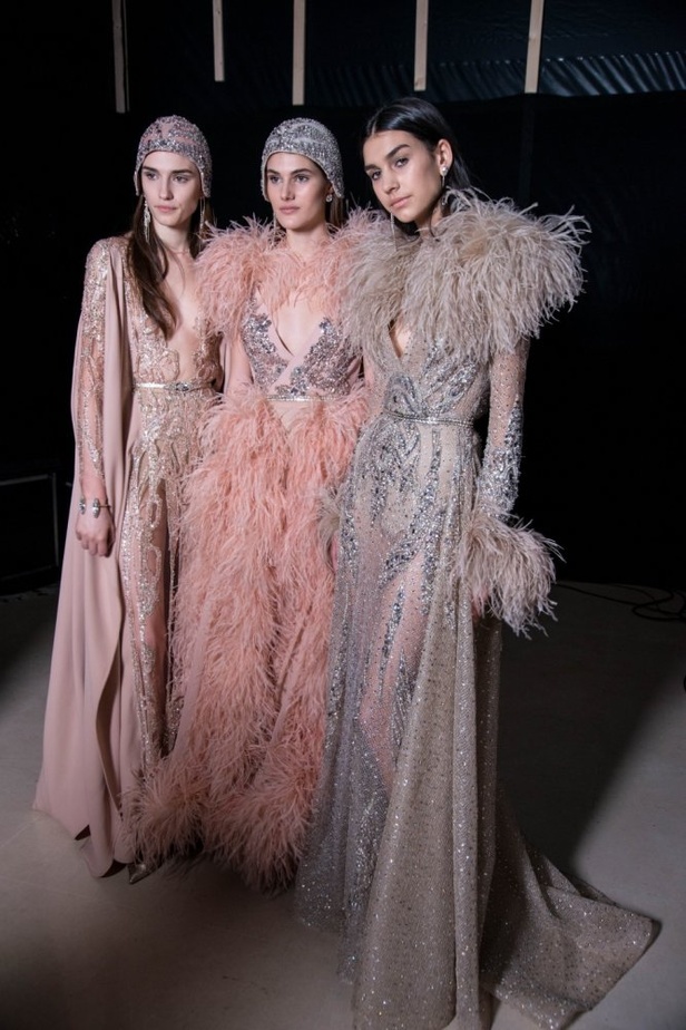 ايلي صعب يحتفل بالحياة في مجموعته لربيع وصيف 2018