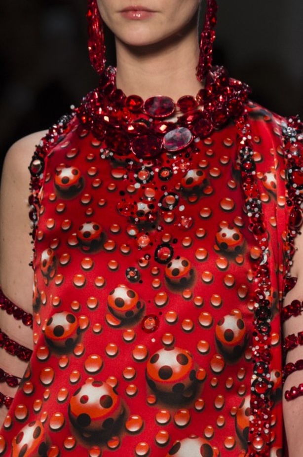 مجموعة جان بول غوتييه للهوت كوتور لربيع وصيف 2018