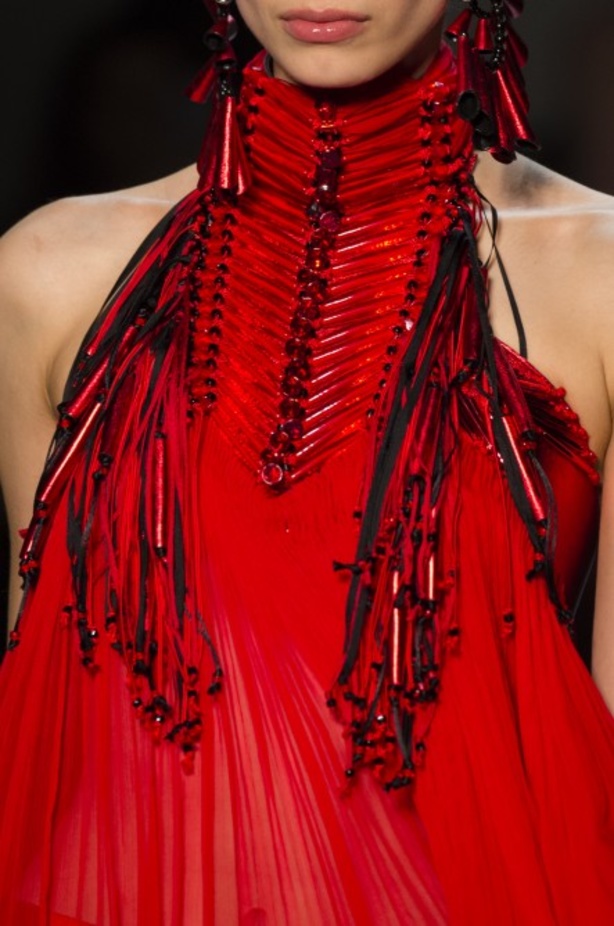 مجموعة جان بول غوتييه للهوت كوتور لربيع وصيف 2018