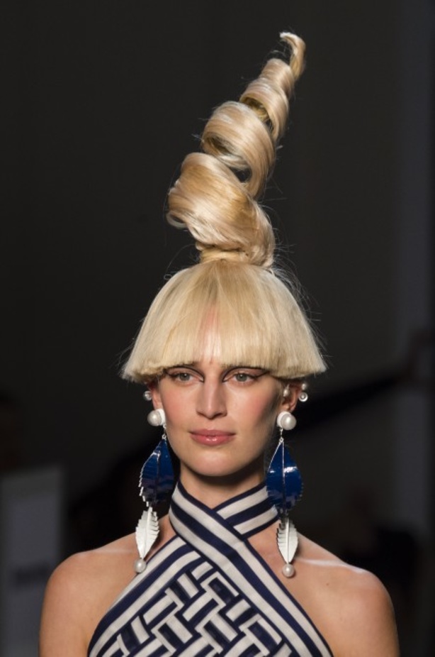 مجموعة جان بول غوتييه للهوت كوتور لربيع وصيف 2018