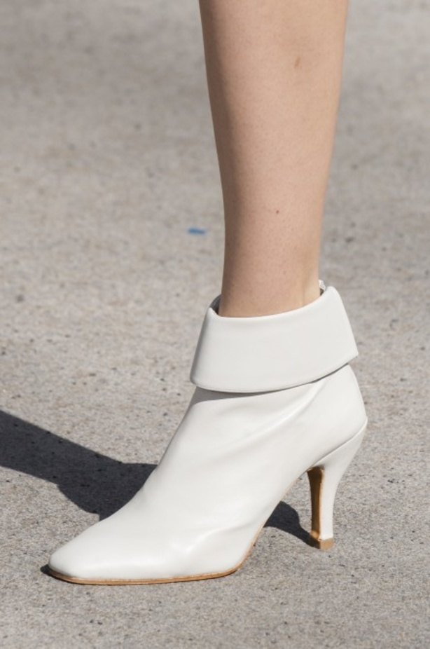 عرض Chanel لخريف وشتاء 2018 للهوت كوتور