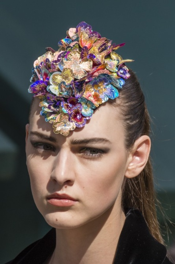 عرض Chanel لخريف وشتاء 2018 للهوت كوتور