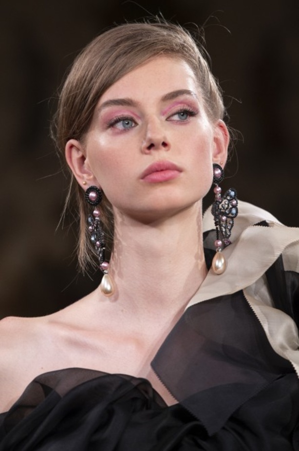 مجموعة Giorgio Armani Prive للأزياء الراقية لخريف 2018 