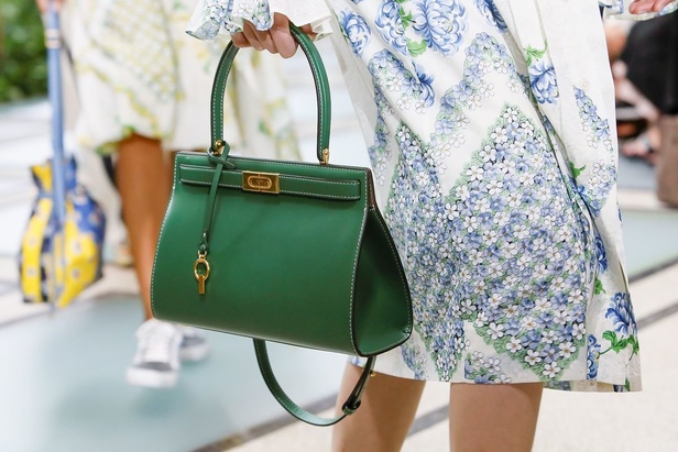 مجموعة توري بورتش لموسم ربيع وصيف 2020