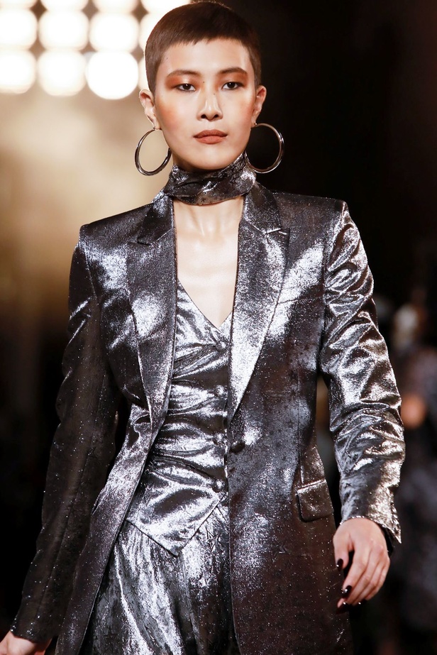 مجموعة تومي هيلفيغر لموسم ربيع وصيف 2020