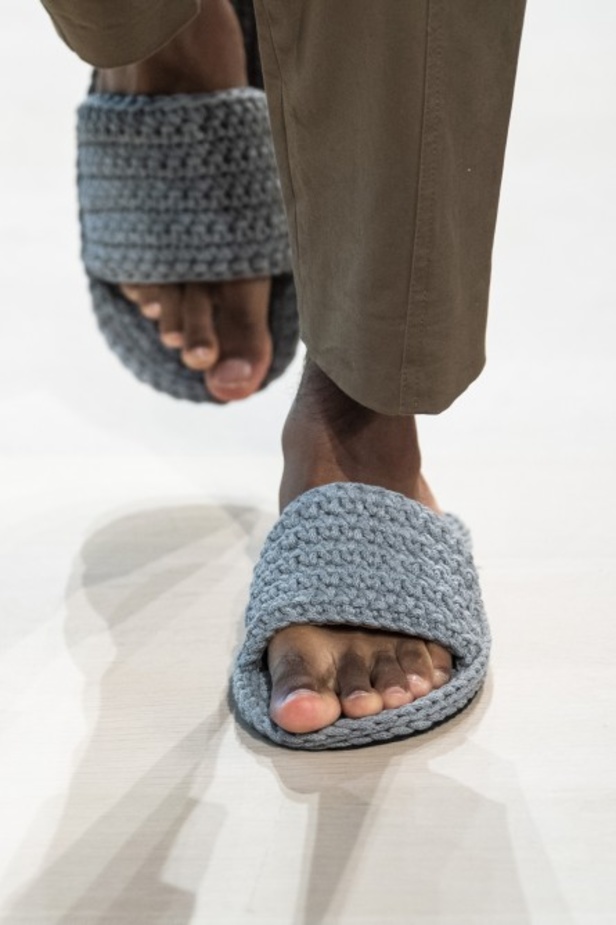 عرض أزياء تيبي لربيع وصيف 2020