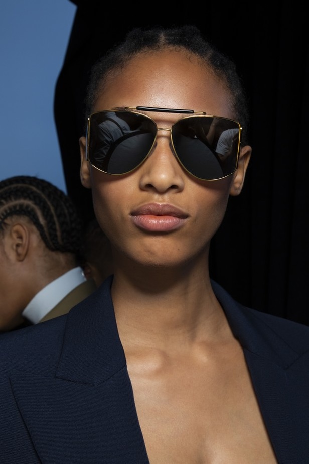 أسبوع الموضة في نيويورك 2019 .. عرض أحدث موديلات شنط Michael Kors