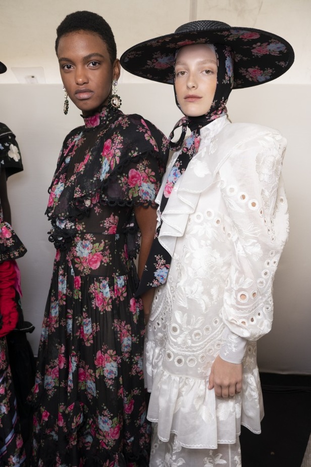 اسبوع الموضة في لندن 2019 عرض ازياء ERDEM لربيع وصيف 2020